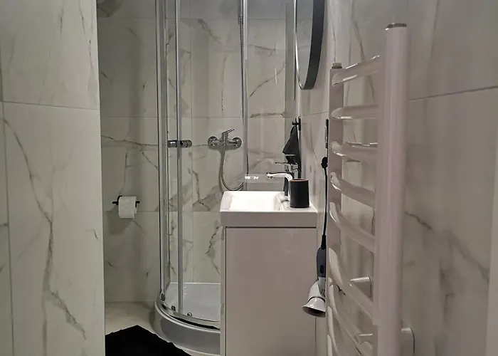 Basia Alloggio in famiglia *